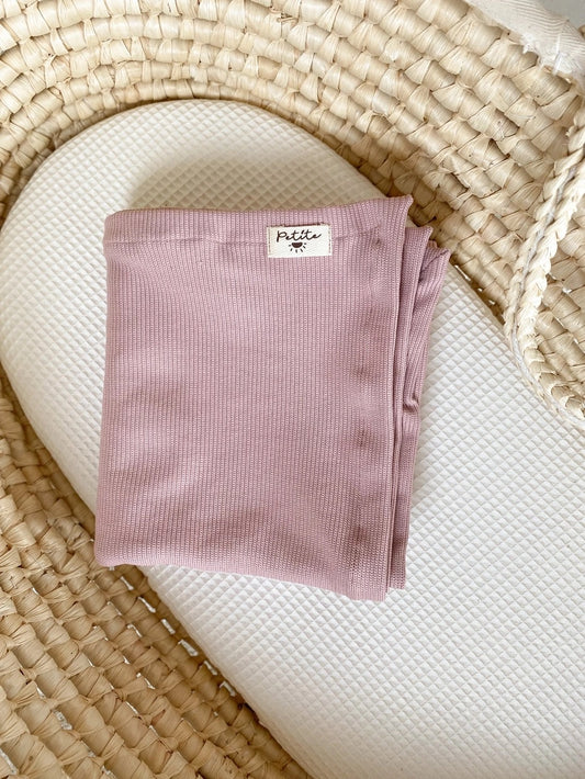 Blush Knit Blanket